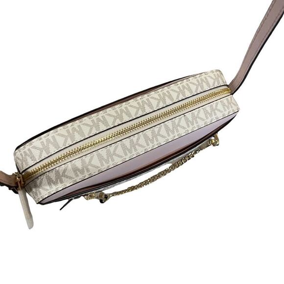 MICHAEL KORS Crossbody with Chain in Blush Pink- BRAND NEW! - Picture 4 of 10